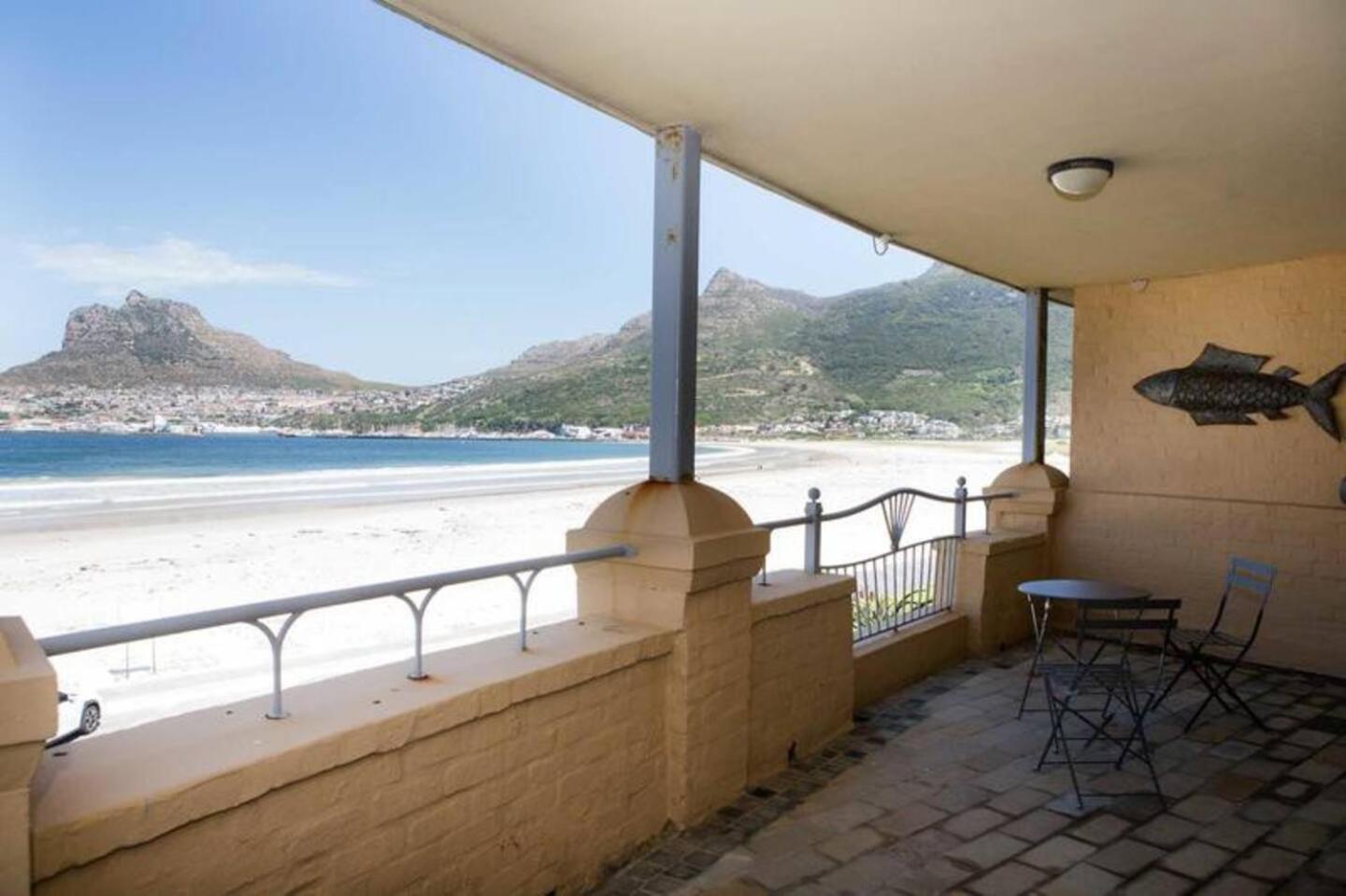 On The Beach Hout Bay Dış mekan fotoğraf